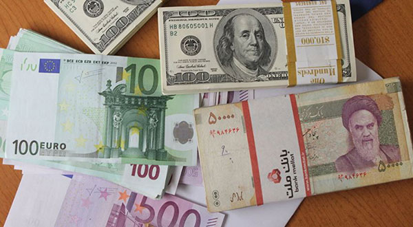 Iran Oil Deals: EU to Switch from Paying in Dollar to Euro Iran Oil Deals: EU to Switch from Paying in Dollar to Euro